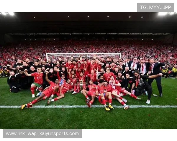 利物浦新阵容开始找回状态，防线漏洞逐步修复，利物浦主力首发阵容